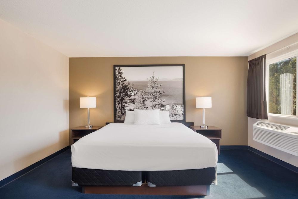 Americas Best Value Inn Sparks photo 18
