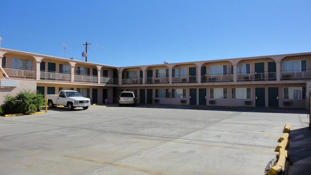 Imperial 400 Motor Inn photo 5