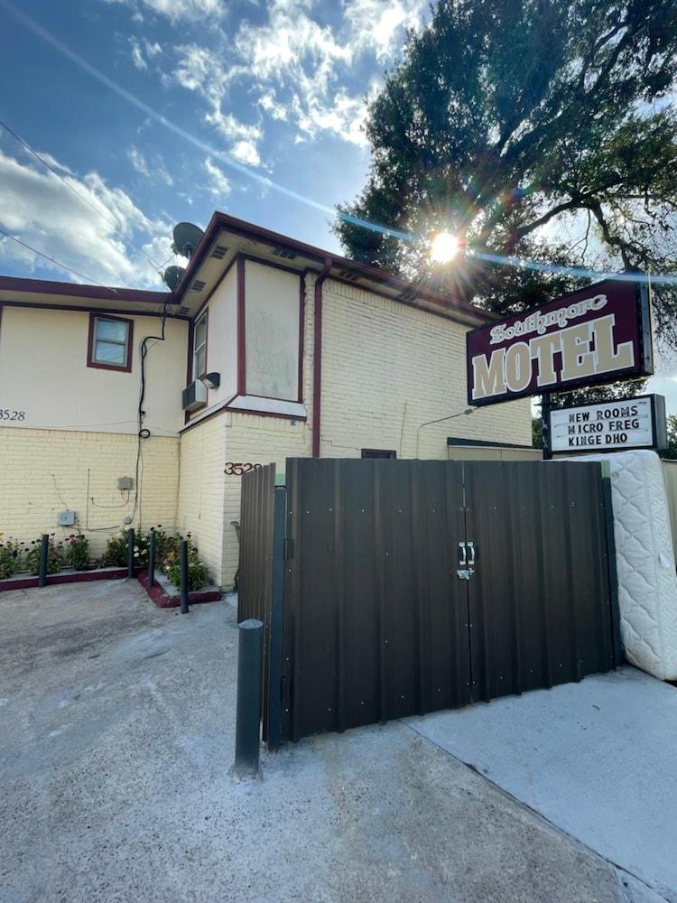 Southmore Boulevard Motel photo 1