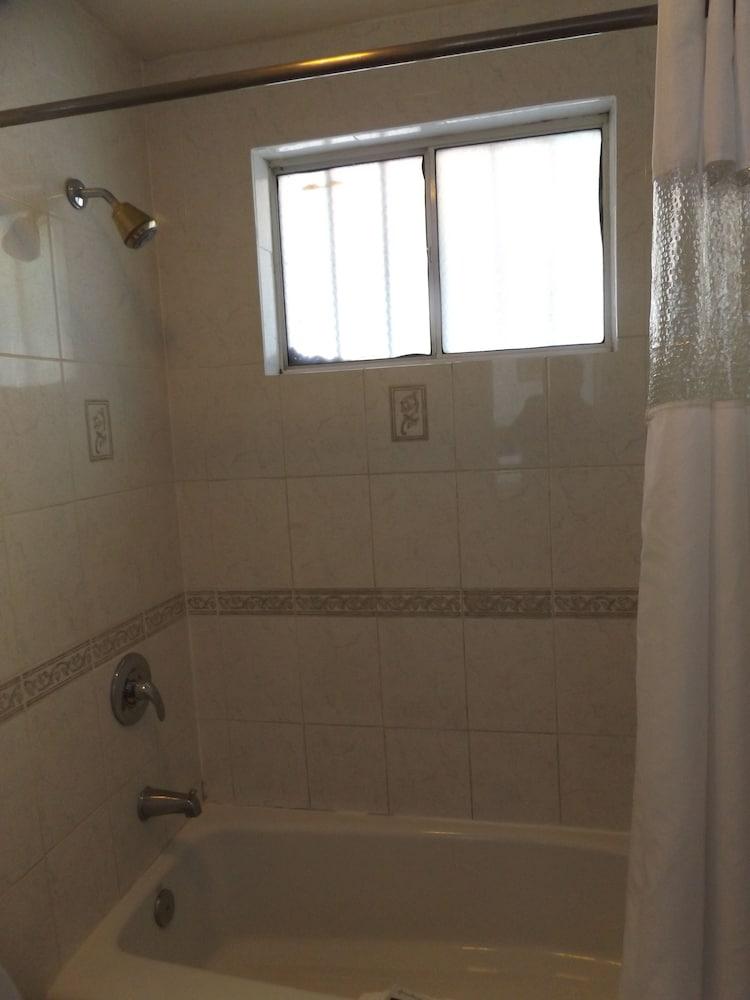 City Center Motel photo 41