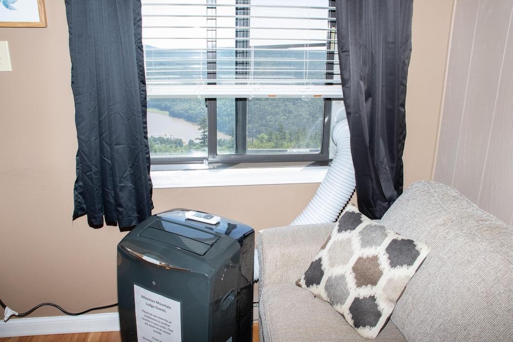 Mountaintop Condos photo 23