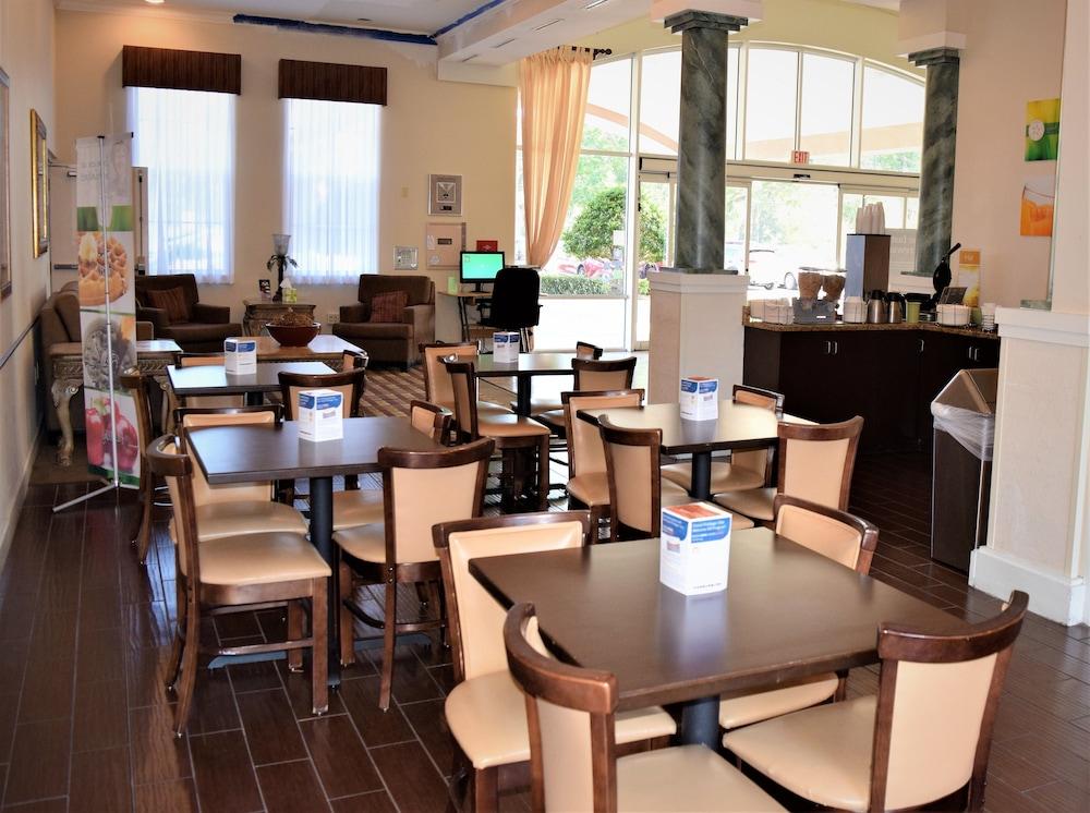 Quality Inn Conference Center at Citrus Hills photo 42