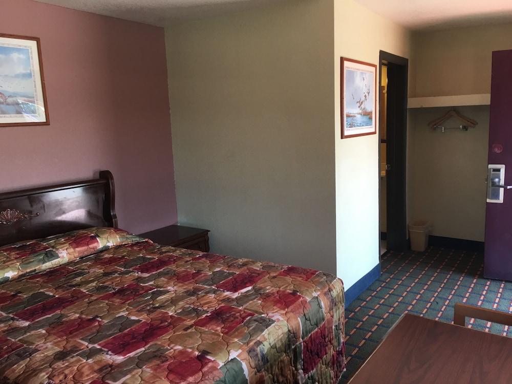Best Value Inn Motel Sandusky photo 6