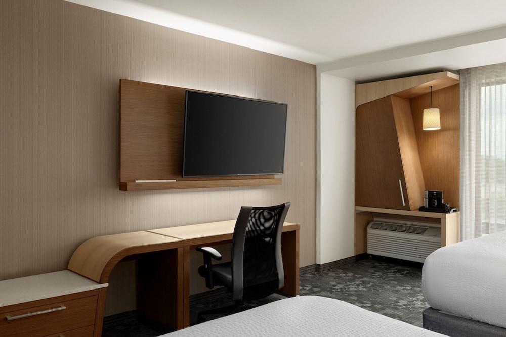 Courtyard by Marriott Omaha East/Council Bluffs, IA photo 11