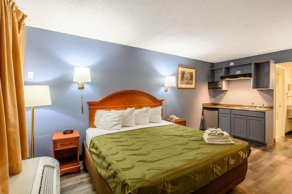 Quality Inn New Orleans I-10 East photo 14