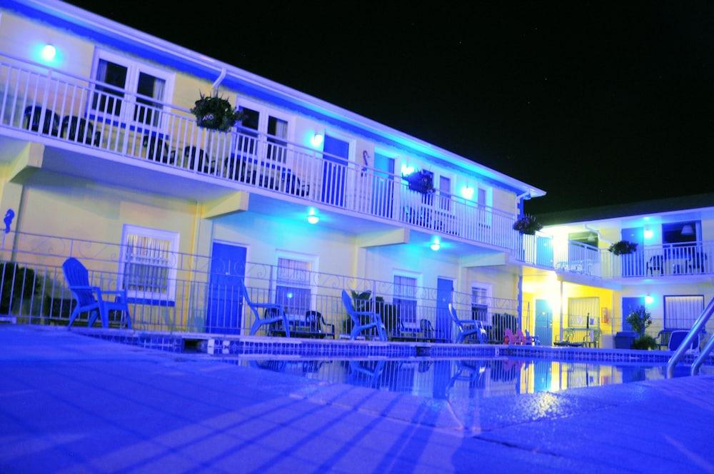Nantucket Inn & Suites photo 19