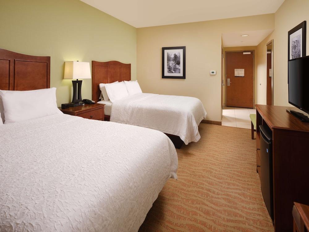 Hampton Inn Cleveland, TN photo 6