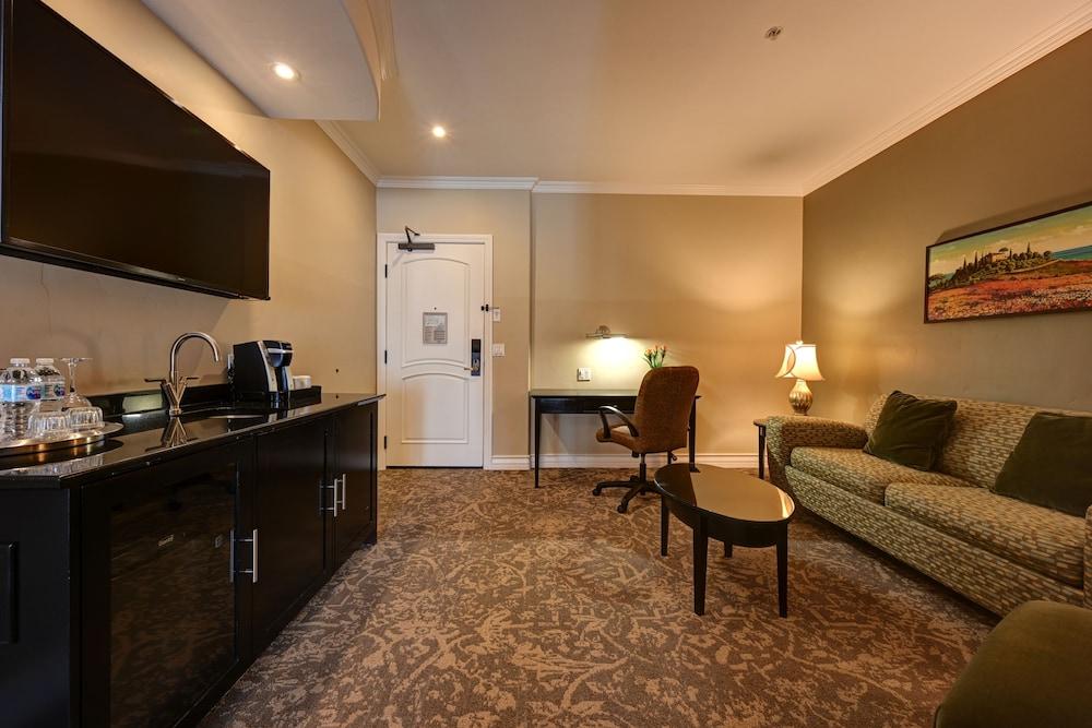 Bellasera Hotel & Suites Paso Robles, Tapestry by Hilton photo 71