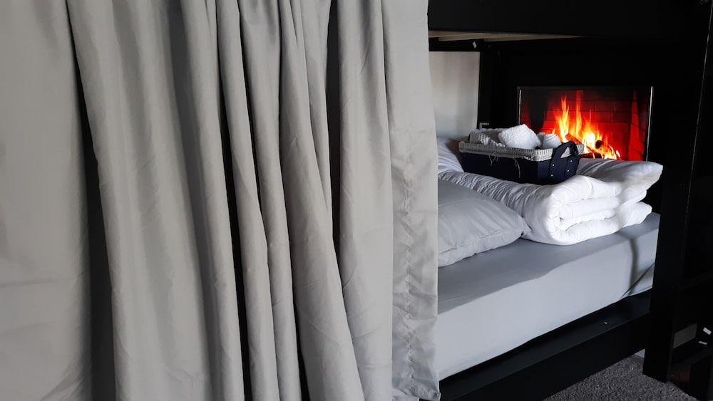 Luxury Stays - Hostel photo 33