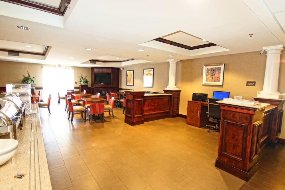 Comfort Suites Near University photo 35