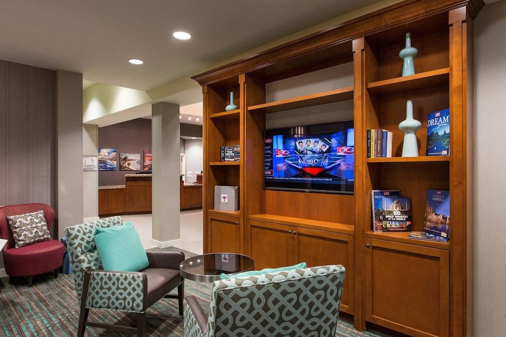Residence Inn by Marriott San Diego Oceanside photo 14