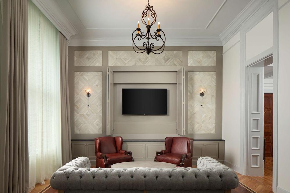 The Driskill, in The Unbound Collection by Hyatt photo 37