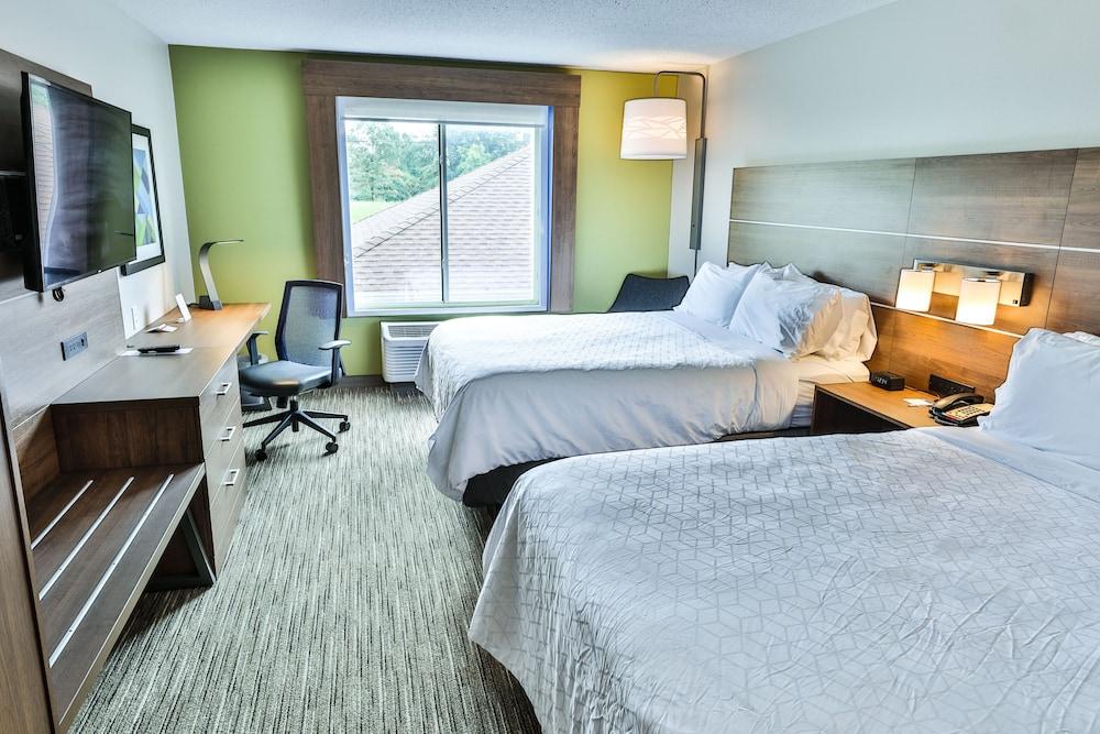 Holiday Inn Express & Suites Dickson by IHG photo 5