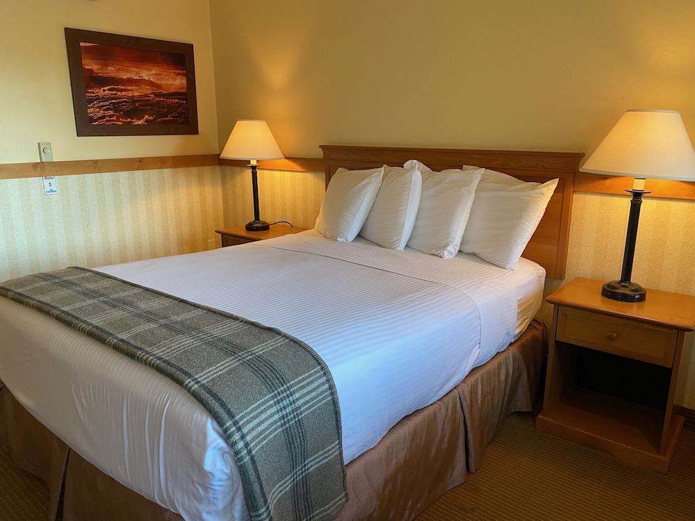 Cousins Country Inn photo 19