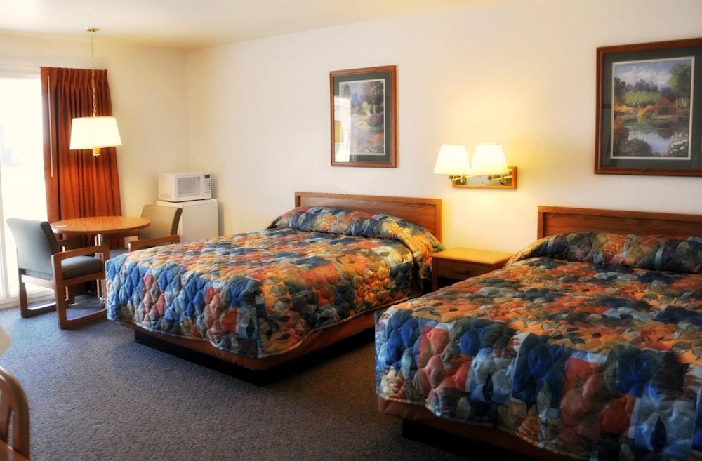 Trade Winds Motel photo 7