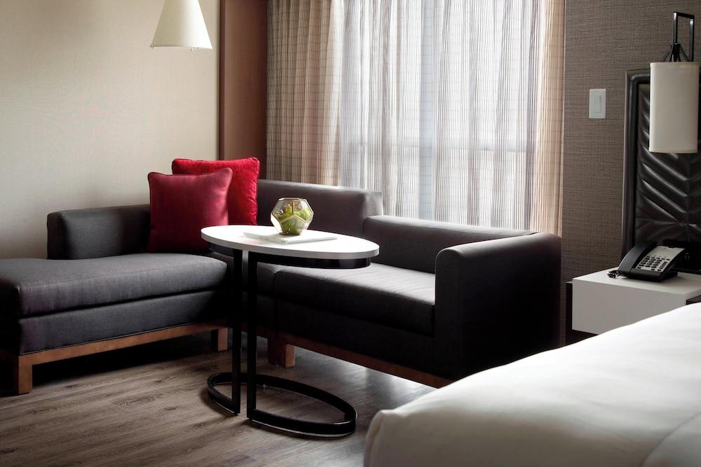 Marriott Columbus OSU photo 17