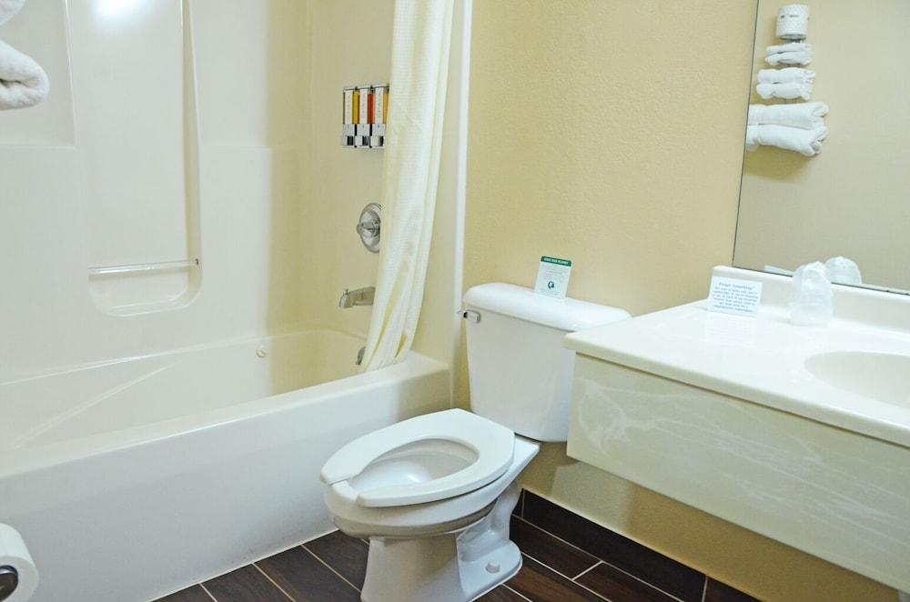 Heritage Grand Inn photo 62
