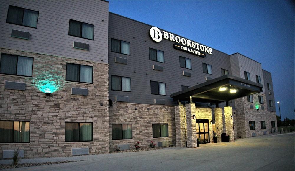Brookstone Fort Dodge photo 43