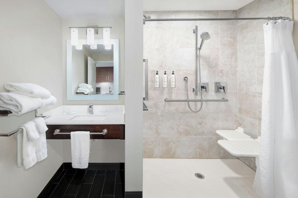 TownePlace Suites by Marriott Detroit Allen Park photo 28