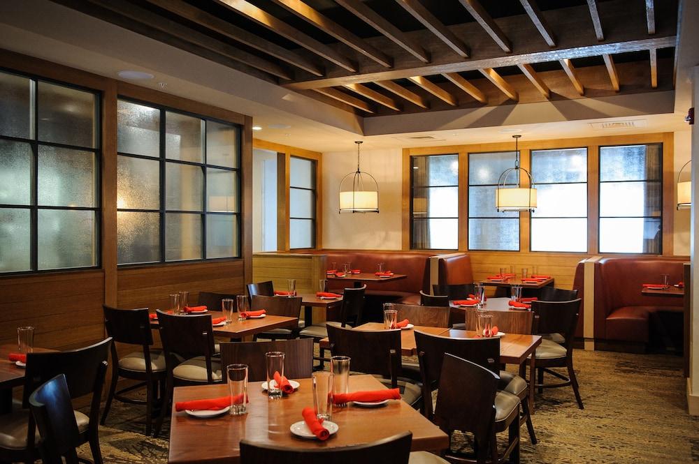 DoubleTree Suites by Hilton Hotel Mt. Laurel photo 84