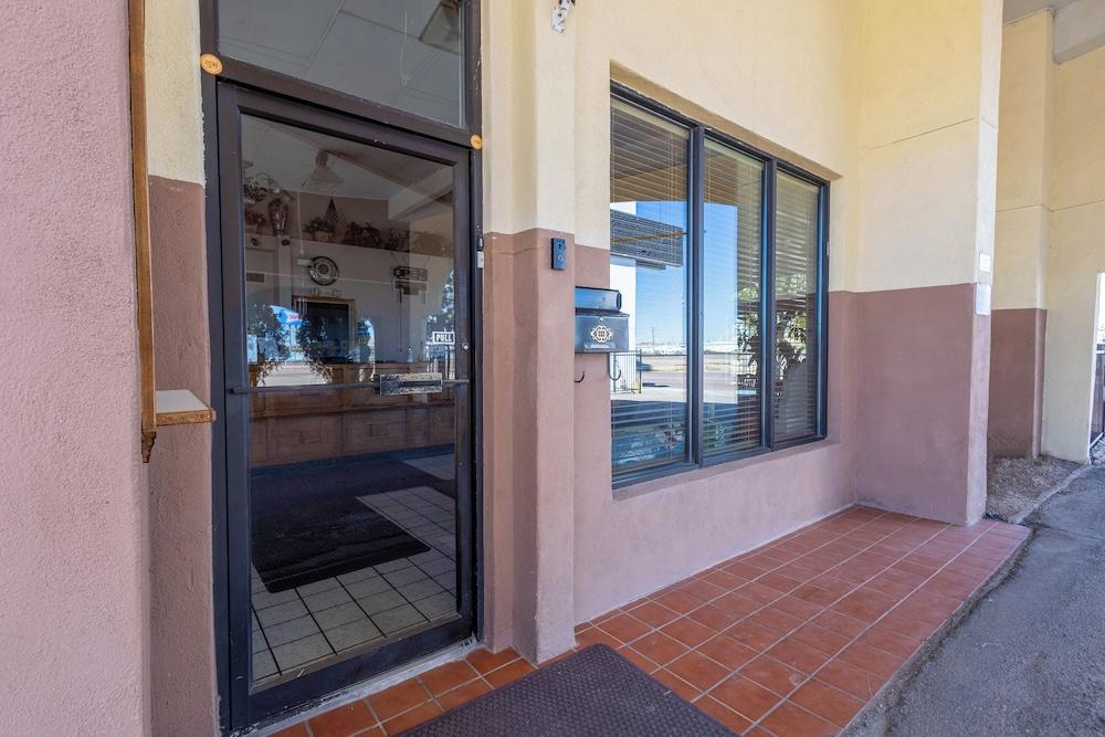 Royal Holiday Motel By Belvilla Gallup I-40 photo 59
