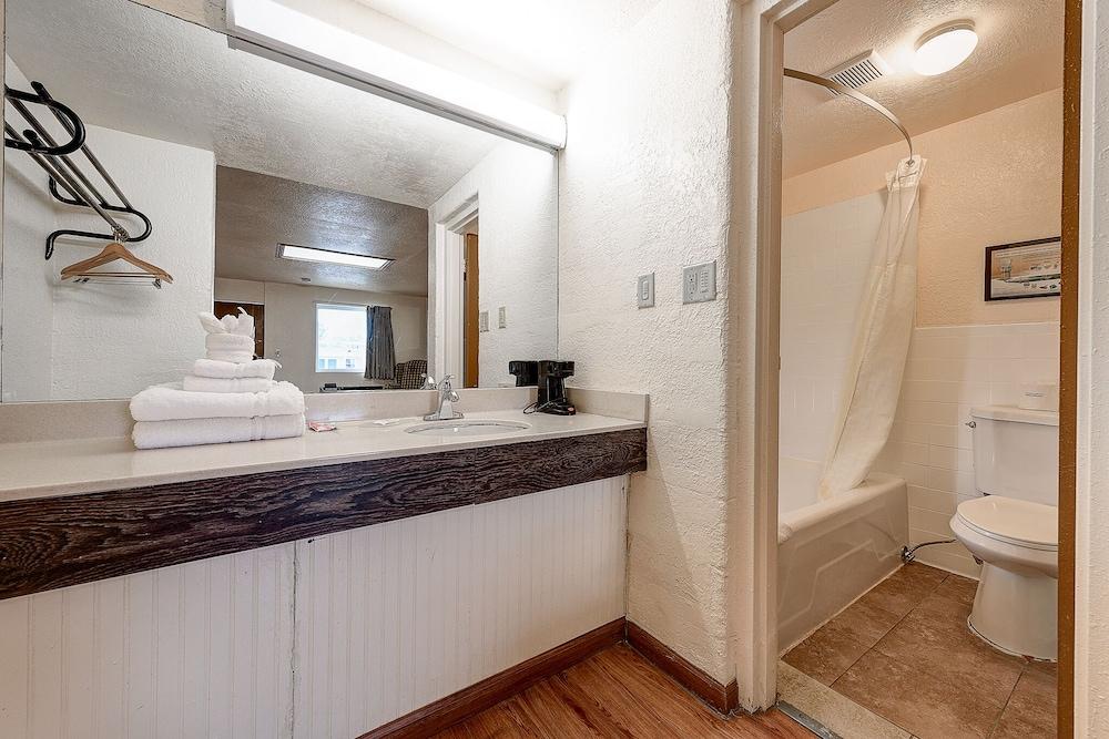 Guest Inn photo 24