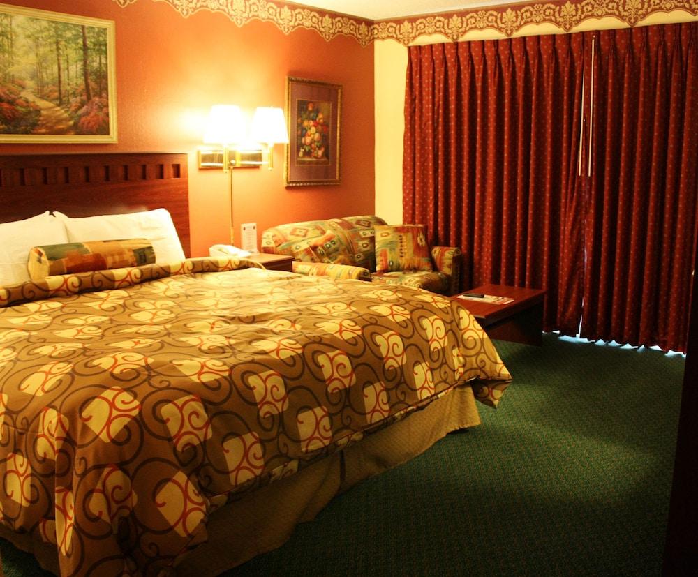Relax Inn photo 12