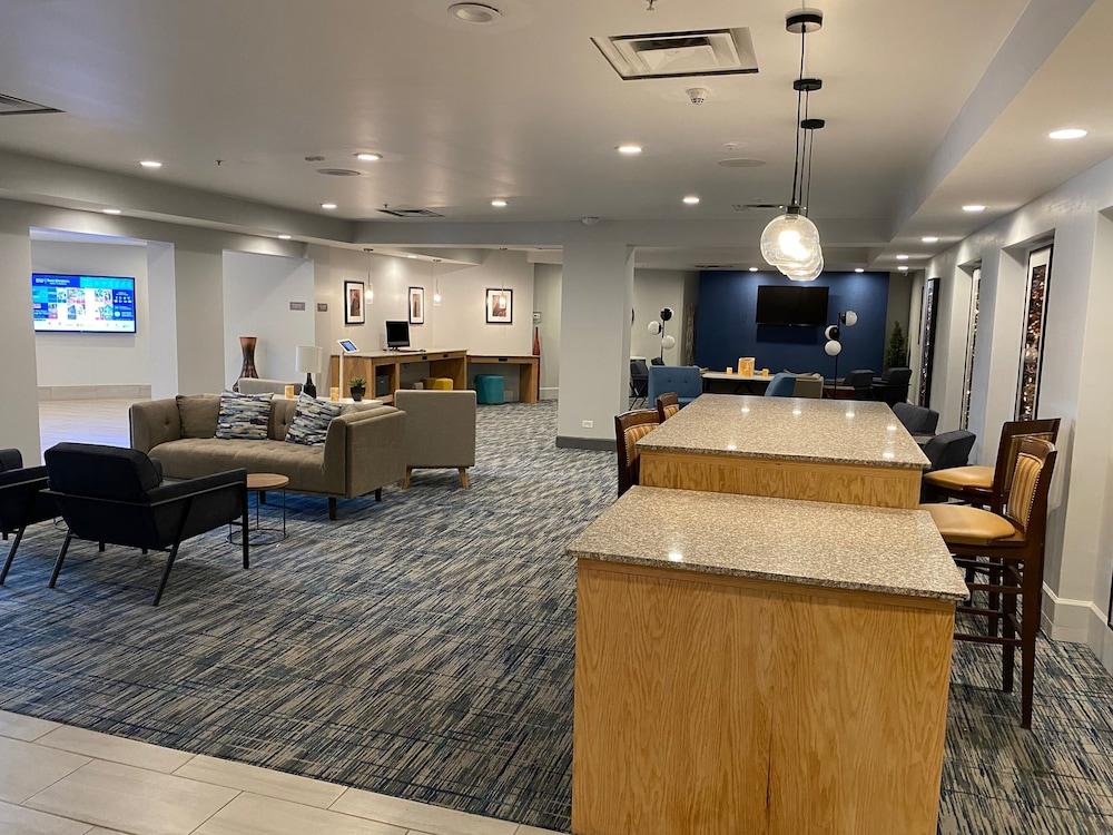 Best Western Premier Denver East photo 11