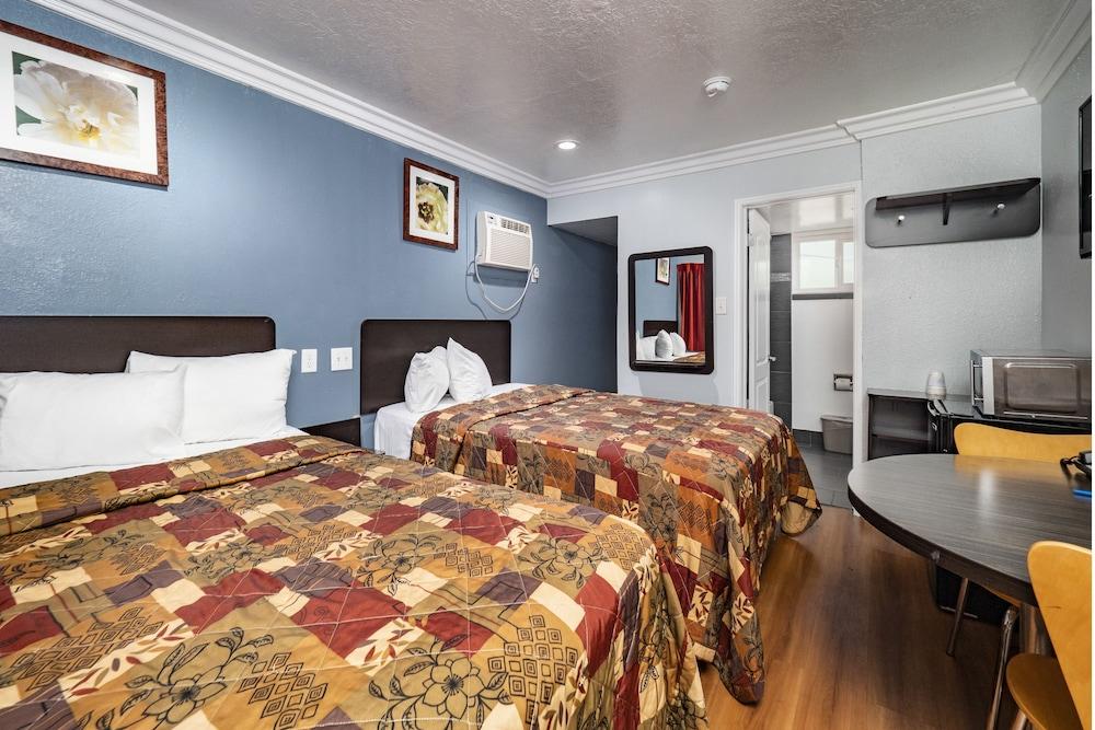 Travelodge by Wyndham Sacramento Convention Center photo 38