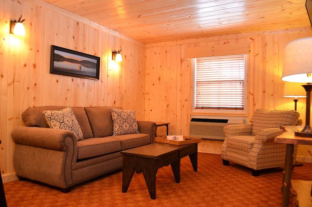 Reid Ridge Lodge photo 26
