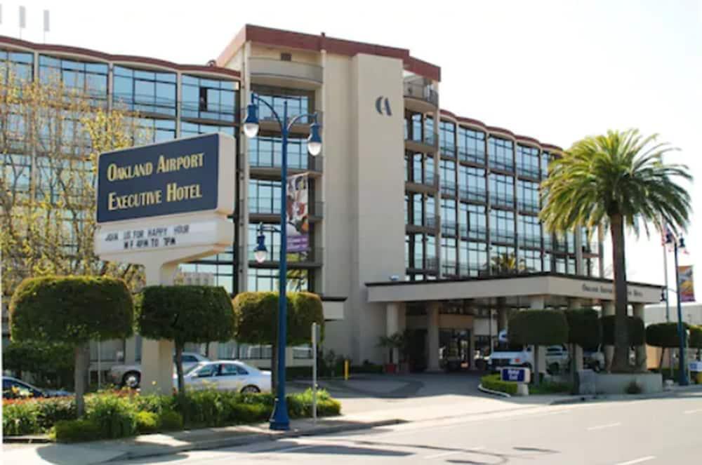Oakland Airport Executive Hotel photo 27