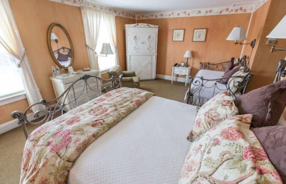 Admiral Fitzroy Inn photo 15