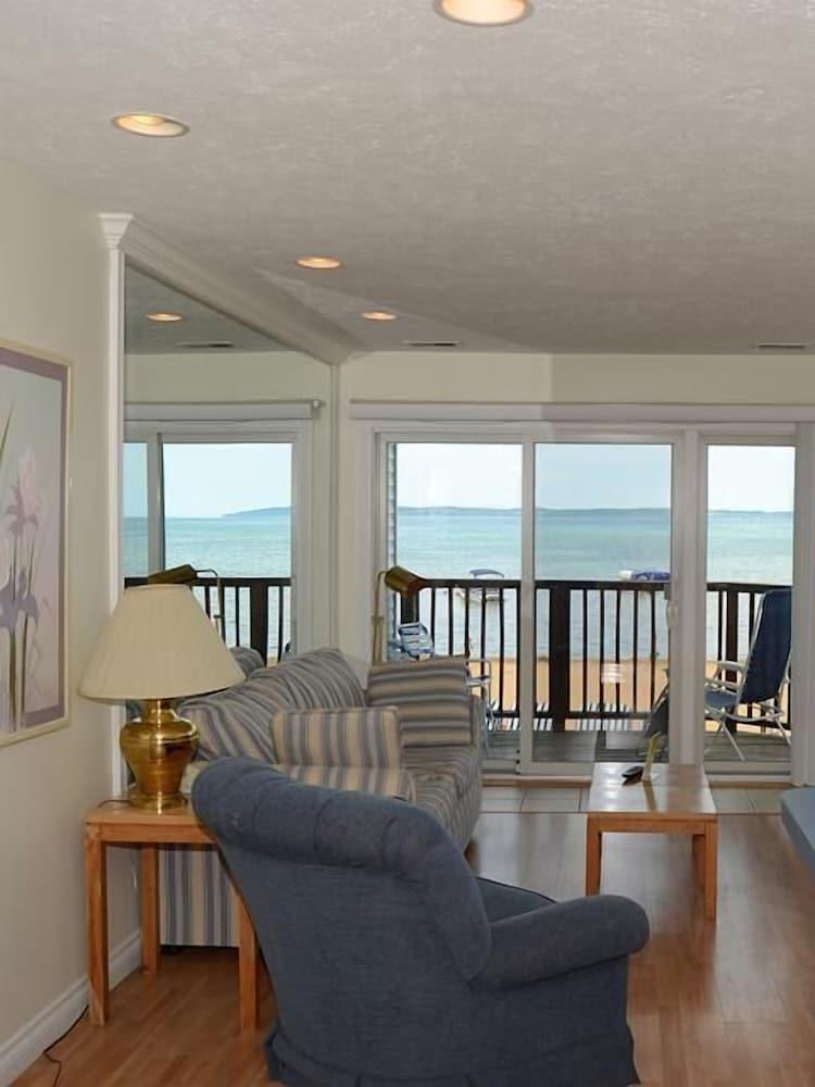 Beach Condominium Hotel photo 79