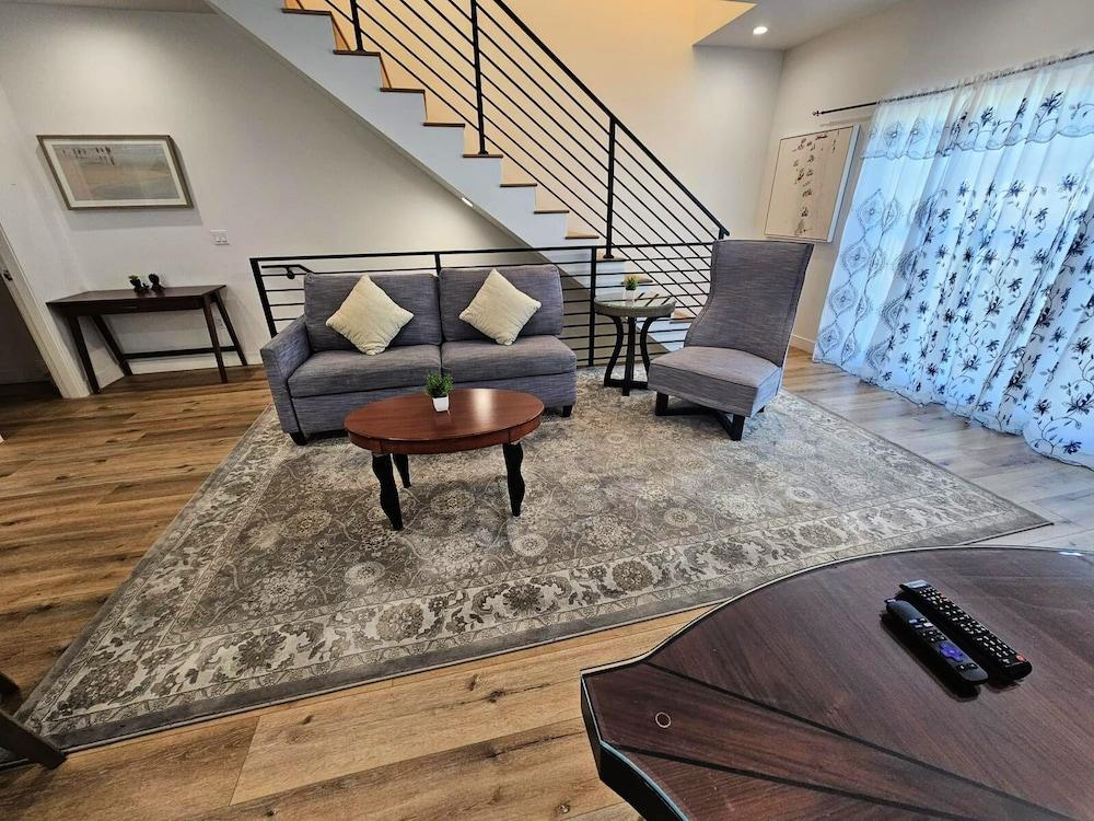 StaysPro - Hollywood Homes Minutes to Everything photo 82