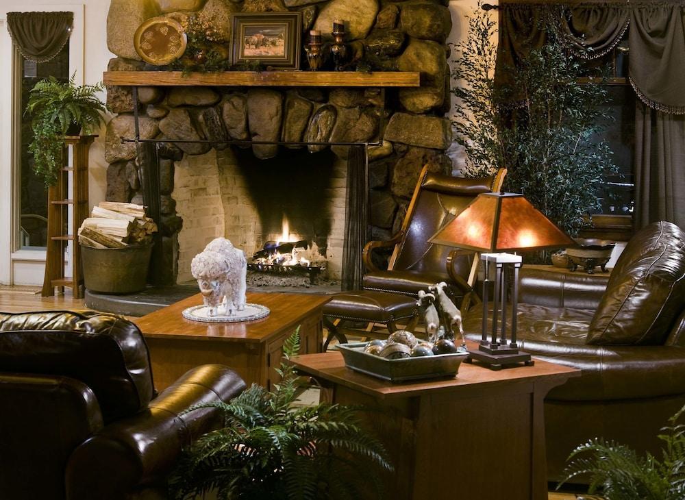State Game Lodge at Custer State Park Resort photo 28