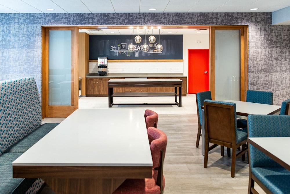 Hampton Inn Paris photo 75
