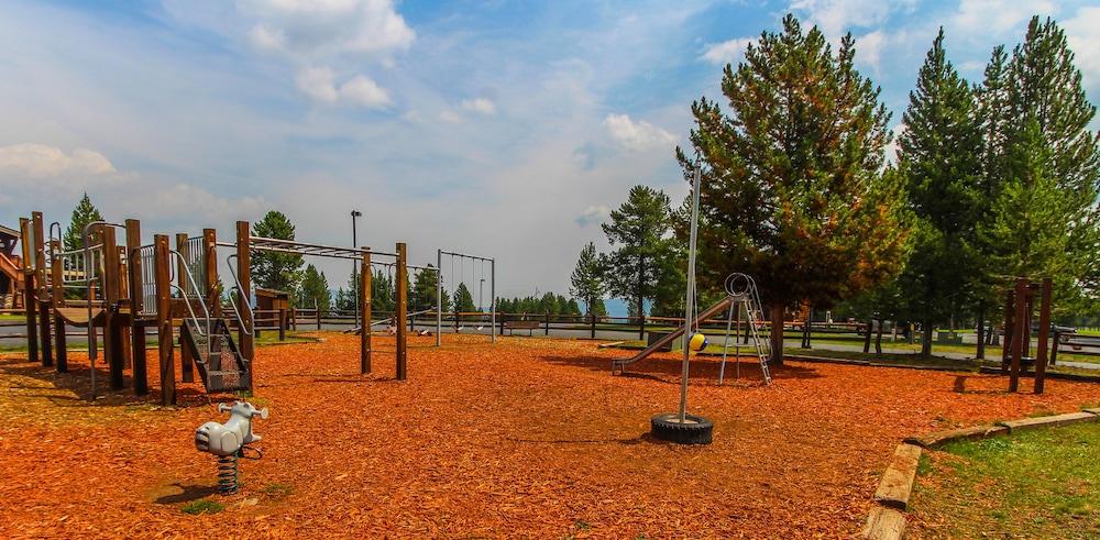 Timbers at Island Park Village Resort photo 22