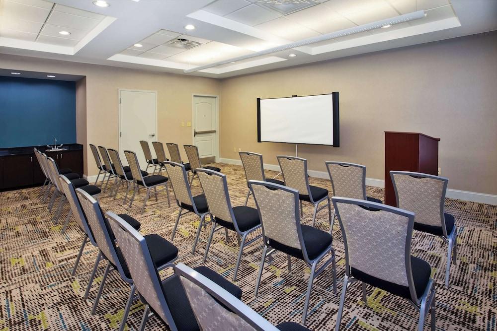 Hampton Inn & Suites Athens-I-65 (Huntsville Area) photo 30