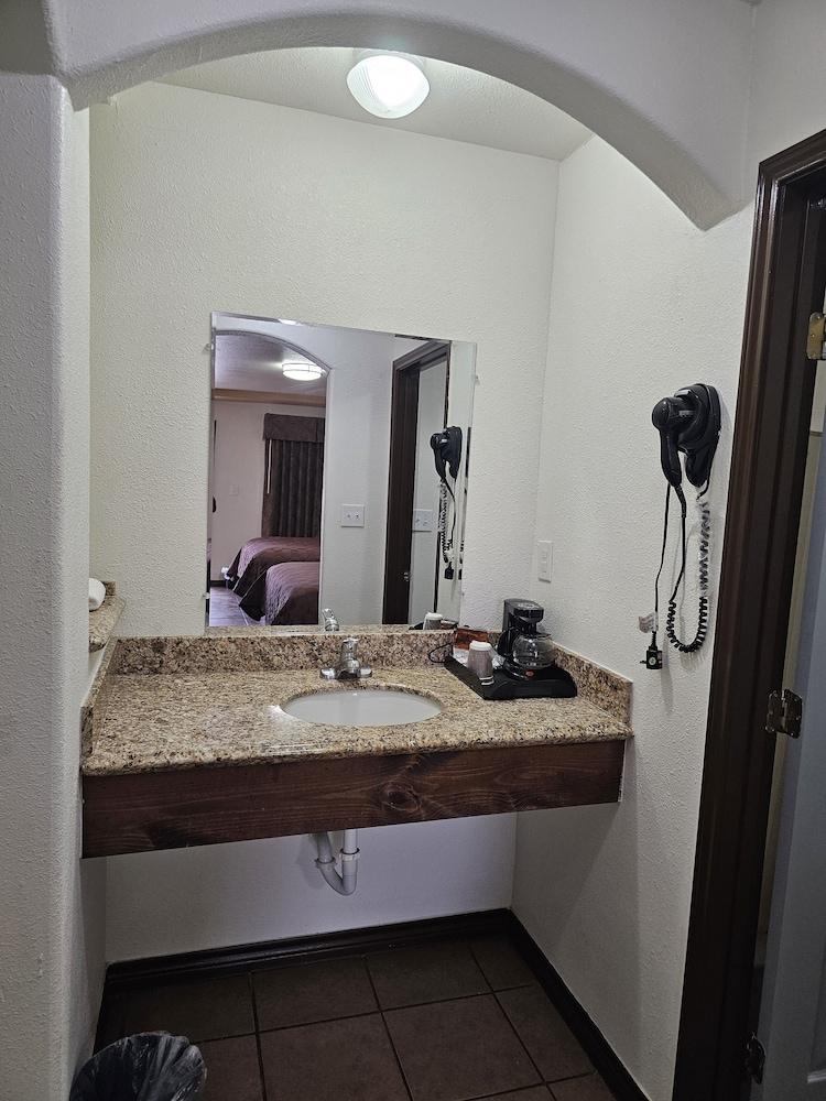 Carrizo Inn photo 14