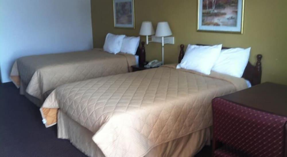 Days Inn by Wyndham Donalsonville photo 2