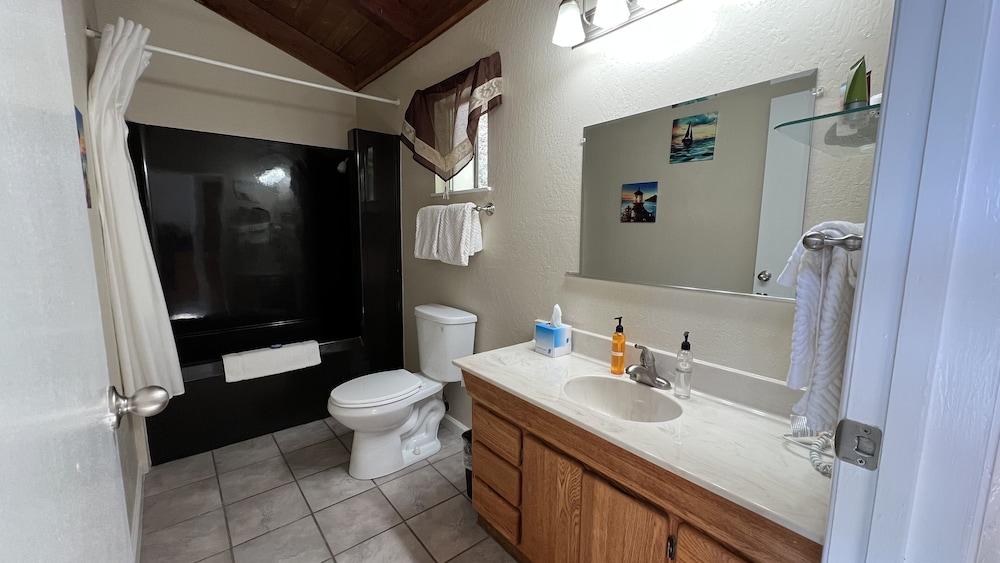 Fort Ross Lodge photo 37