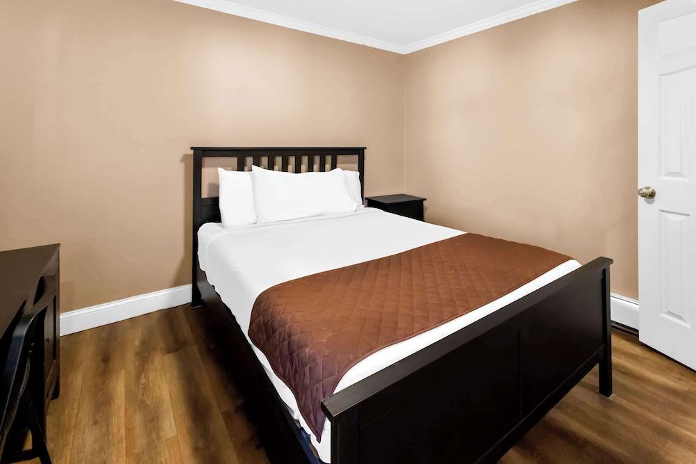 Americas Best Value Inn Avenel Woodbridge photo 9