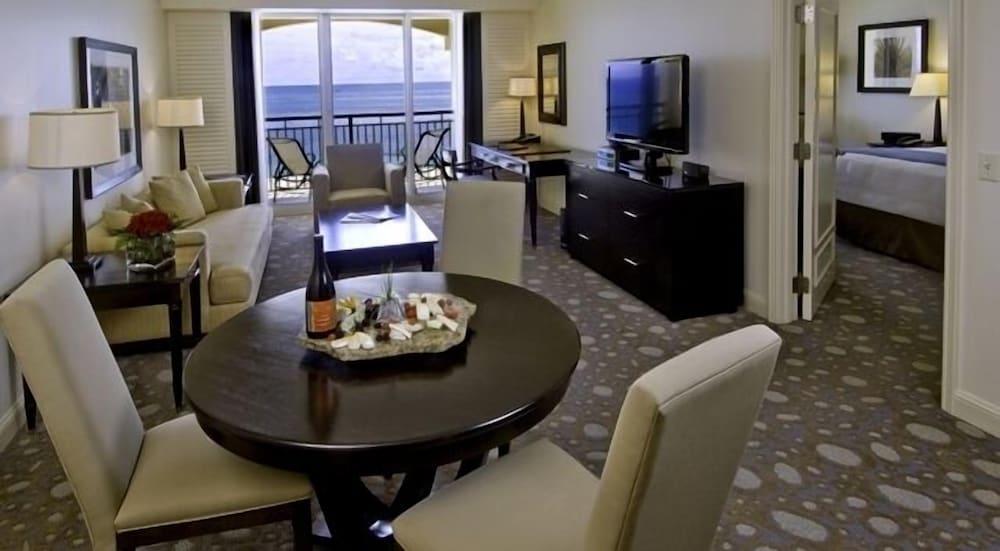 Private Residences at the Atlantic Resort and Spa photo 59