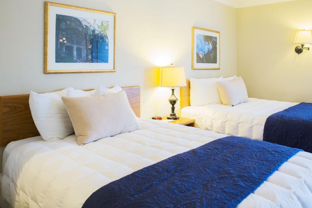 The University Inn Ann Arbor photo 2