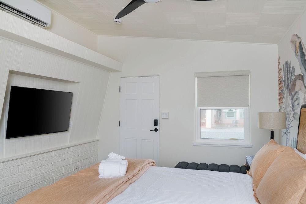 Haleys Court Boutique Motel photo 22