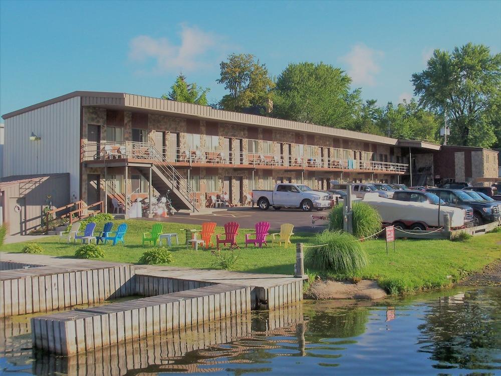 Otter Creek Inn — hotel in Alexandria Bay