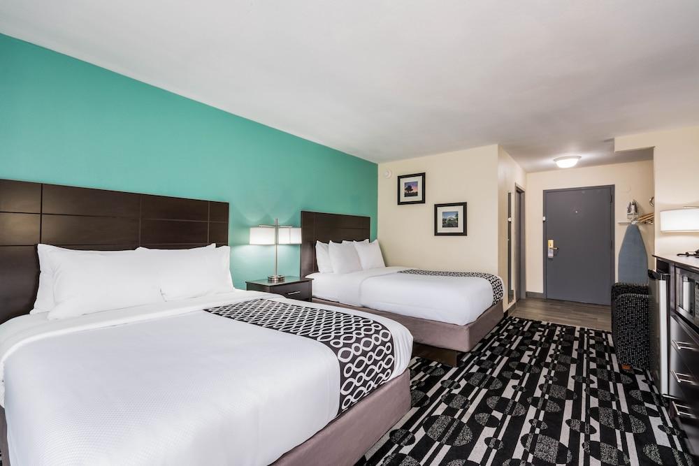 Bricktown Hotel & Extended Stay photo 14