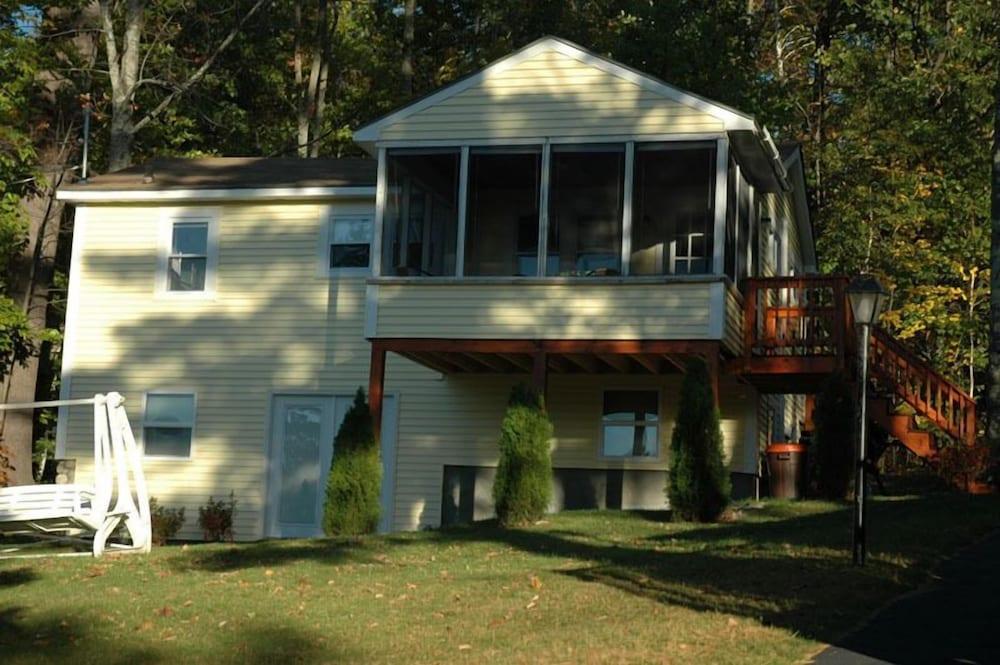 Channel Watefront Cottages photo 32
