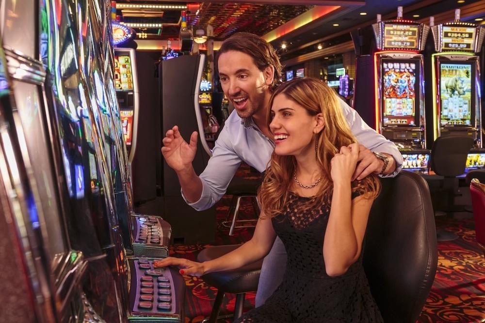 Maverick Hotel and Casino by Red Lion Hotels photo 69