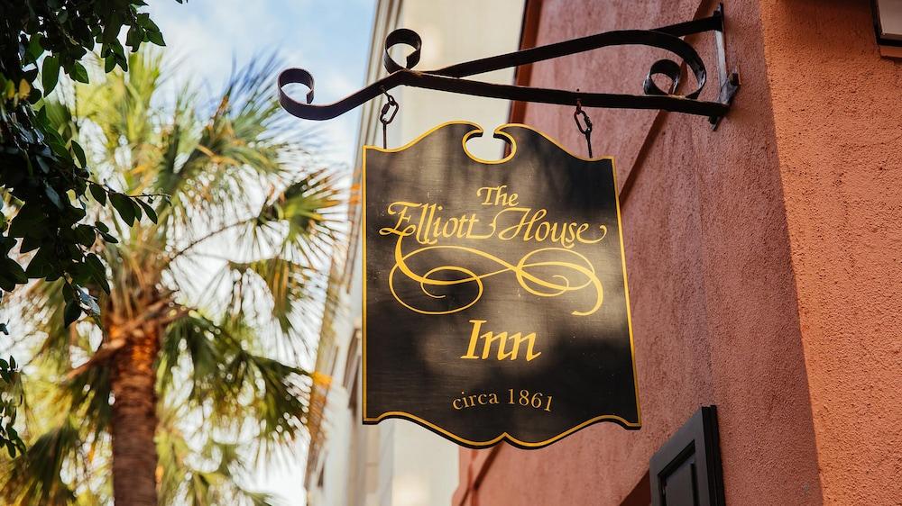 Elliott House Inn photo 44